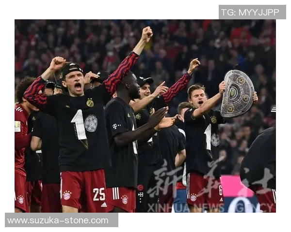 格雷茨卡的足球之路：从青涩少年到德甲巨星的成长故事